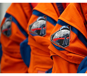 Artemis II 阿尔特弥斯宇航员携带的8件科技装备